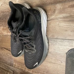 Men’s Hoka arahi 6 size 12